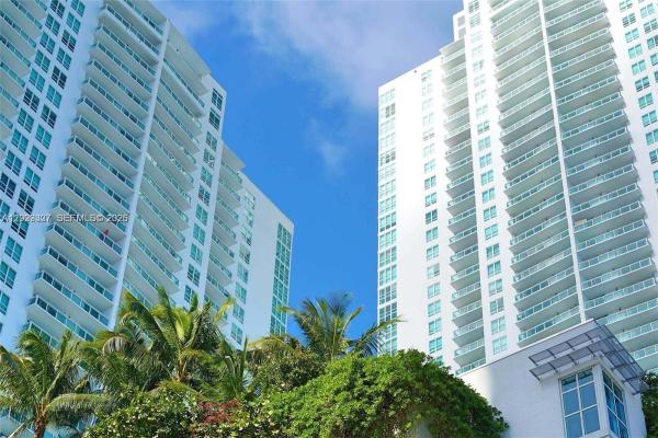 The Plaza On Brickell West, 951 Brickell Ave #1808, Miami, Florida 33131, image 1