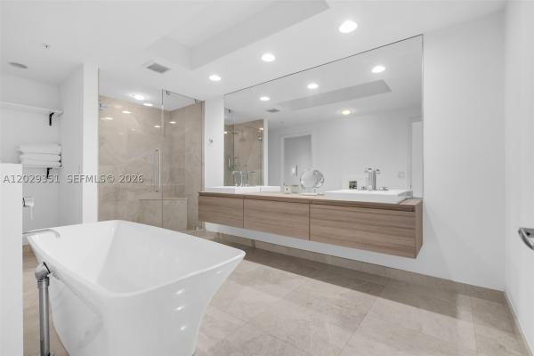 The Reserve At Marina Palms, 17111 Biscayne Blvd #506, North Miami Beach, Florida 33160, image 2