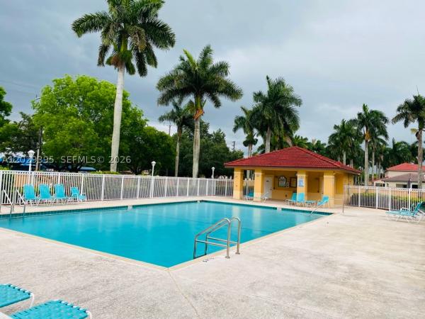 Forest Oak, 223 Maple Ter, Davie, Florida 33325, image 3