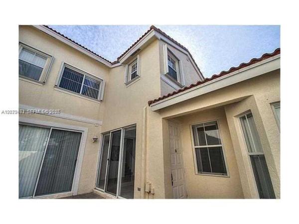 West Lake Village, 960 Corkwood St, Hollywood, Florida 33019, image 1