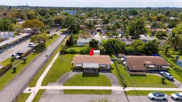Broadview Country Club Estates, 6200 SW 18th St, North Lauderdale, Florida 33068, image 1