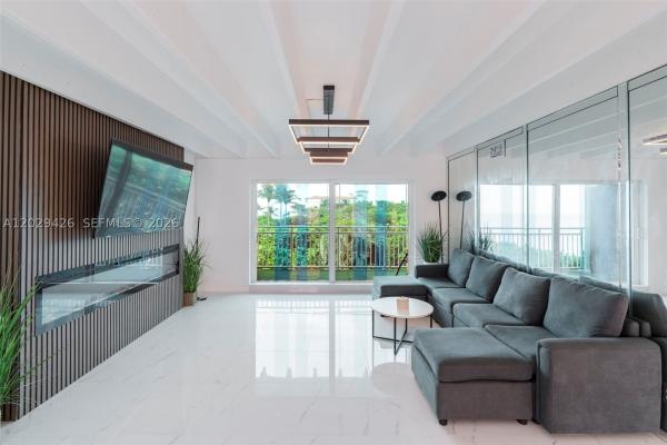 4500 S Ocean Blvd #405, South Palm Beach, Florida 33480, image 1