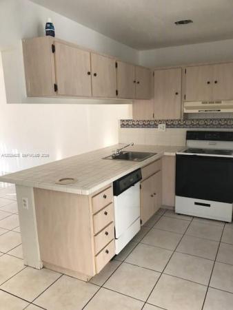 15401 SW 81st Circle Ln #16, Unincorporated Dade County, Florida 33193, image 1
