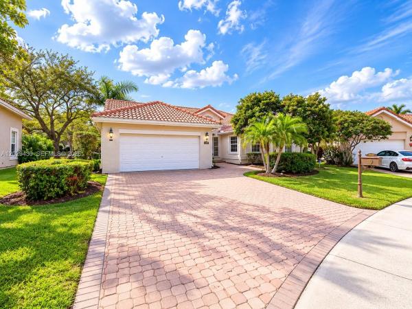 Laguna Springs 2, 569 Spinnaker, Weston, Florida 33326, image 1