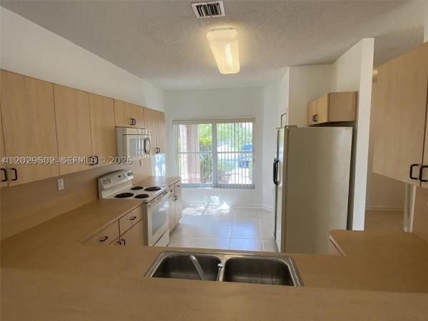 Southwood Townhomes, 7980 S Southwood Cir, Davie, Florida 33328, image 3