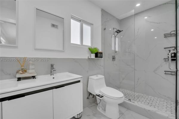 Linwood Gardens, 6404 Meade St, Hollywood, Florida 33024, image 2