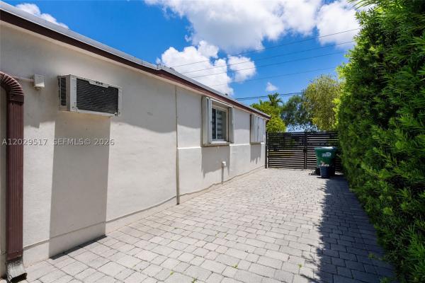8595 SW 128th St, Unincorporated Dade County, Florida 33156, image 3