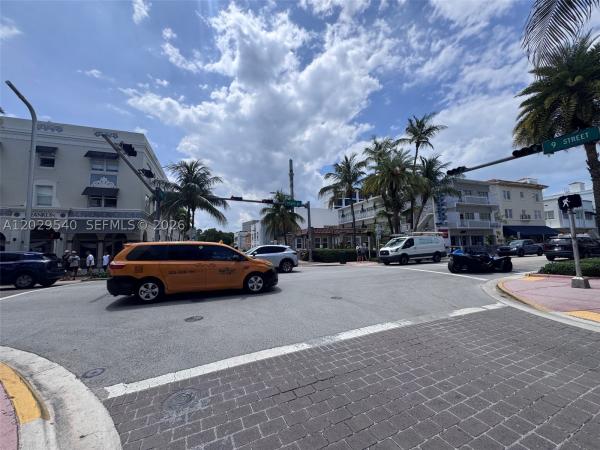 The Skylark, 865 Collins Ave #210, Miami Beach, Florida 33139, image 1