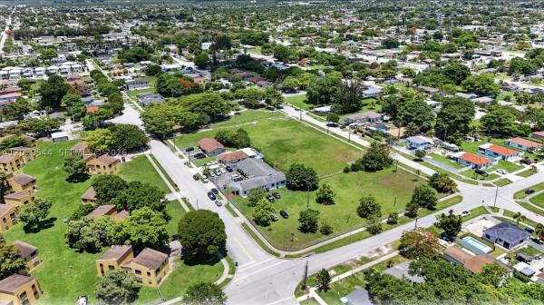 10330 SW 178th St, Unincorporated Dade County, Florida 33157, image 1