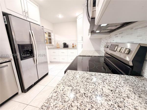16295 Laurel Dr #2, Weston, Florida 33326, image 3
