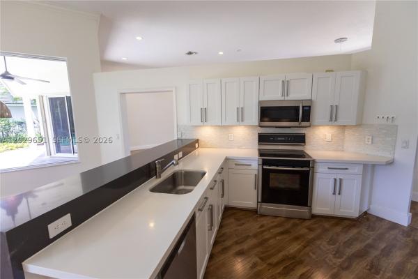 Egret Landings, 280 Landings Blvd, Weston, Florida 33327, image 1