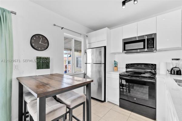 Riverside Farms, 1021 NW 23rd Ave #1023, Miami, Florida 33125, image 2