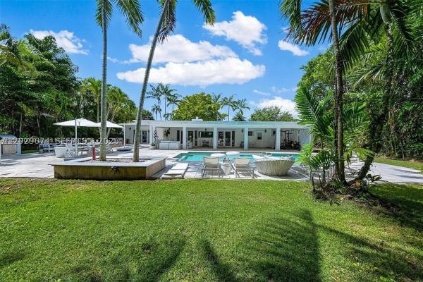 Bay Lure, 1255 NE 93rd St, Miami Shores, Florida 33138, image 1