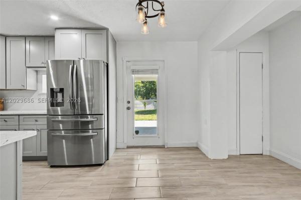 Broadview Country Club Estates, 6230 SW 16th Ct, North Lauderdale, Florida 33068, image 3