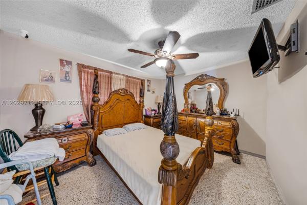 Twelfth Street Manors, 3532 NW 4th Ter, Miami, Florida 33125, image 2