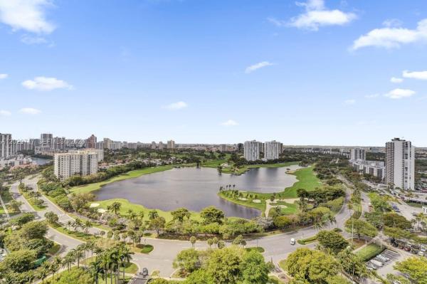 Hamptons West, 20281 E Country Club Dr #2209, Aventura, Florida 33180, image 1