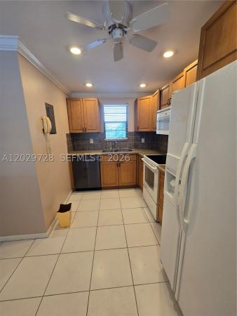 The Palms Of Deer Creek, 2400 Deer Creek Country Club Blvd #309-1, Deerfield Beach, Florida 33442, image 2