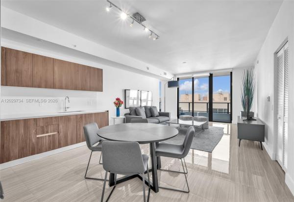 Aventura Parksquare Residences, 2960 NE 207th St #1102, Aventura, Florida 33180, image 1