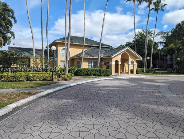 Windward Lakes At Palm-Aire, 4055 W Mcnab Rd #112H, Pompano Beach, Florida 33069, image 2