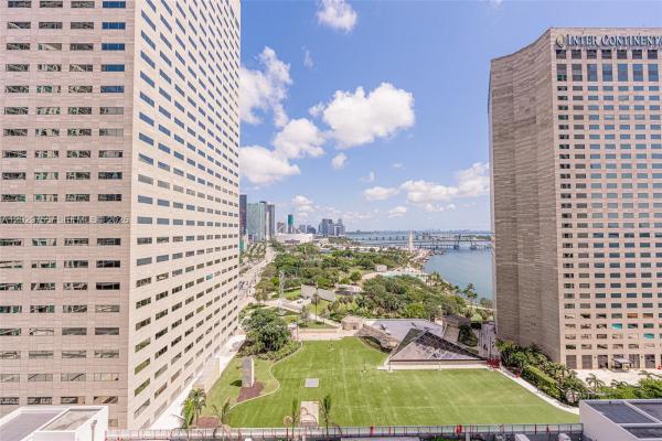 One Miami West, 325 S Biscayne Blvd #2020, Miami, Florida 33131, image 1