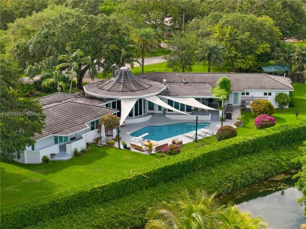 Fairmont Acres, 13300 SW 69th Ave, Pinecrest, Florida 33156, image 1