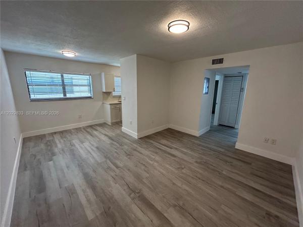 5960 W 25th Ct #102, Hialeah, Florida 33016, image 1