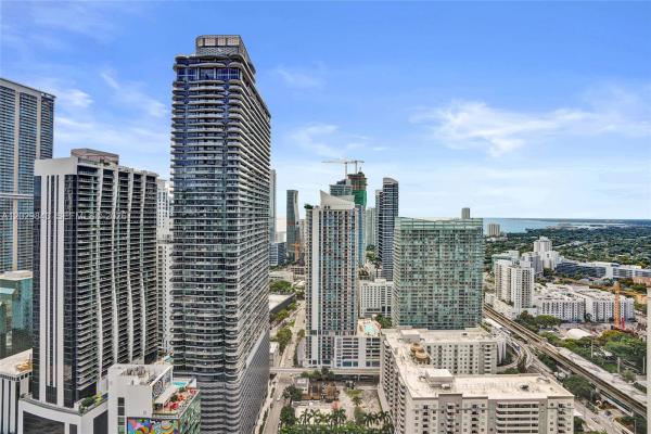 Brickell Heights East, 45 SW 9th St #4004, Miami, Florida 33130, image 1