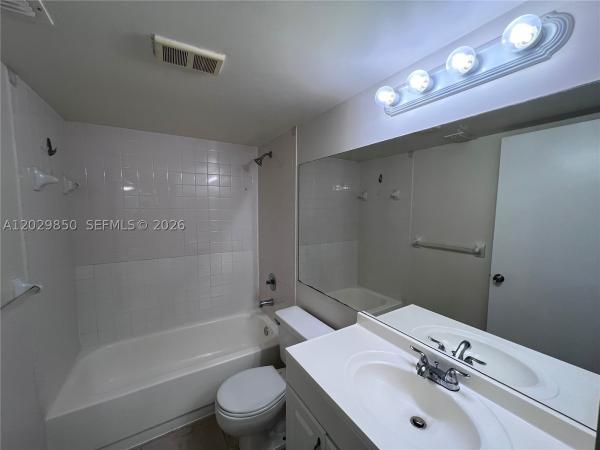 Hollywood Parc, 640 S Park Rd #14-4, Hollywood, Florida 33021, image 3