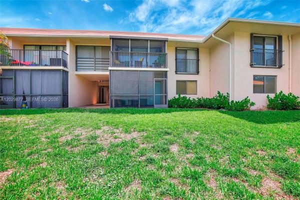 Hampton Court, 5821 Washington St #30, Hollywood, Florida 33023, image 1