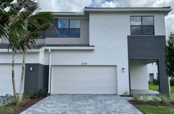 8798 Antarus Dr, Lake Worth, Florida 33467, image 1