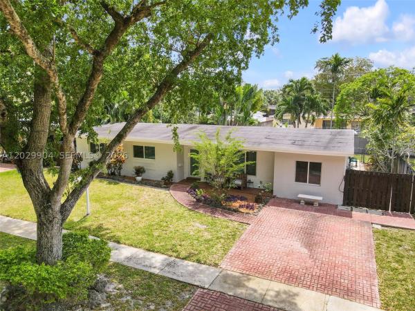 Fairmont, 270 NE 123rd St, North Miami, Florida 33161, image 2