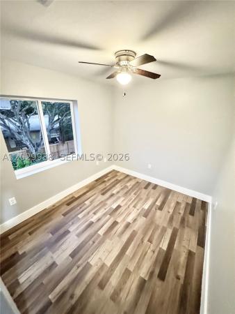 Seminole, 930 NW 2nd St, Fort Lauderdale, Florida 33311, image 3