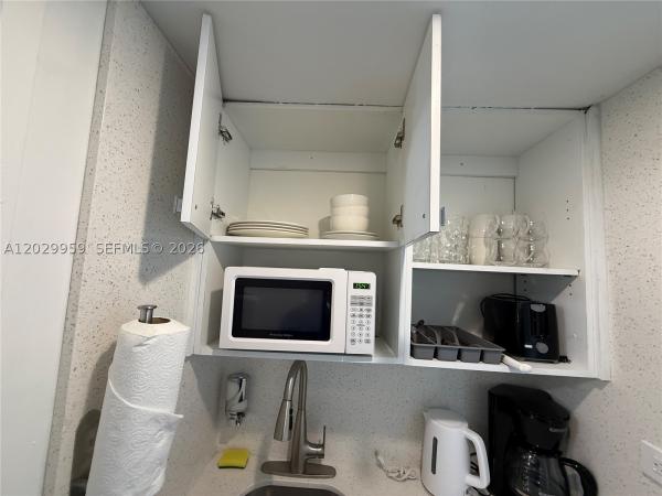 Castle Beach Club, 5445 Collins Ave #1701, Miami Beach, Florida 33140, image 2