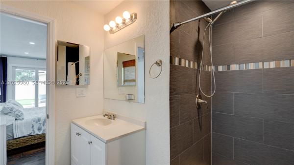 Cresthaven, 2510 NE 9th Ave, Pompano Beach, Florida 33064, image 2