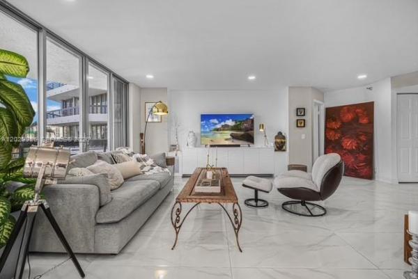 Mystic Pointe Tower 400, 3500 Mystic Pointe Dr #604, Aventura, Florida 33180, image 1