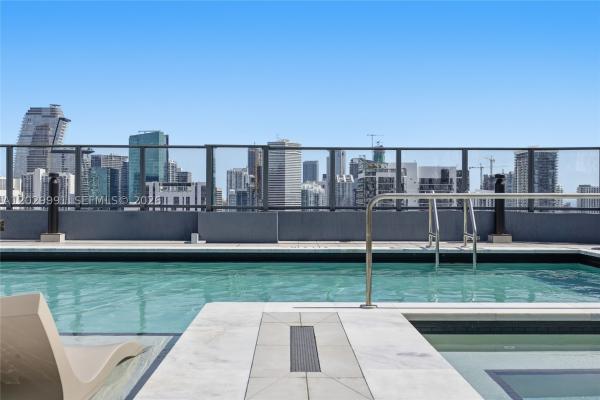 121 NE 5th St #711, Miami, Florida 33132, image 1