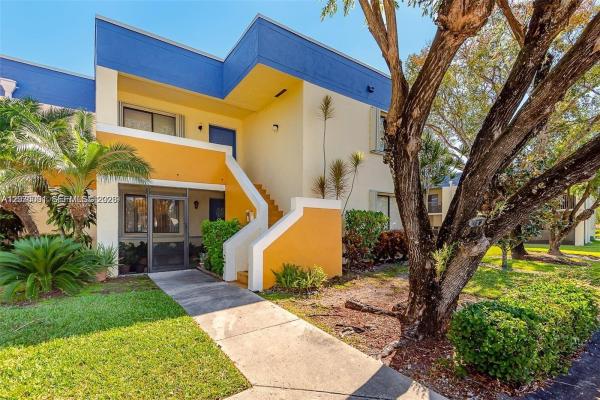 Racquet Club At Bonaventure, 177 Lakeview Dr #104, Weston, Florida 33326, image 1