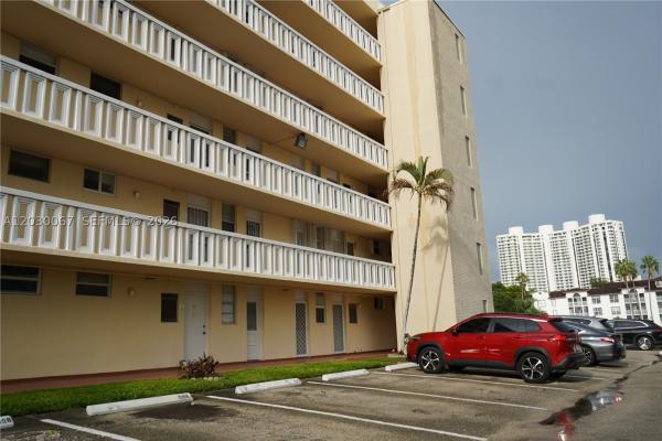 Point East, 2999 Point East Dr #C-614, Aventura, Florida 33160, image 3