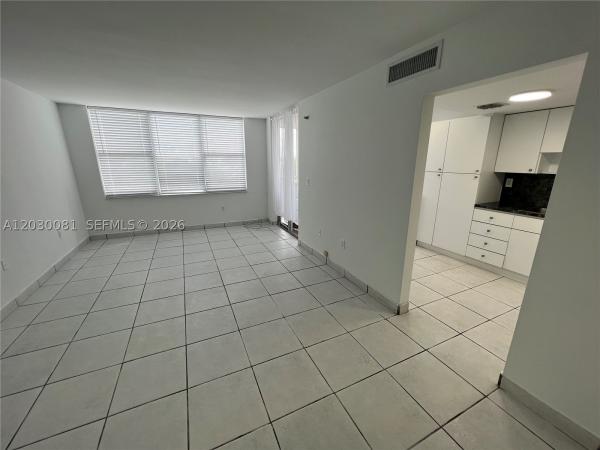 The Greynolds Park Club, 17890 W Dixie Hwy #502, North Miami Beach, Florida 33160, image 1