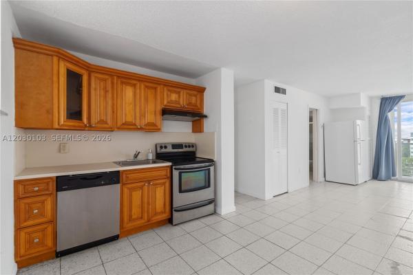 1750 James, 1750 James Ave #9C, Miami Beach, Florida 33139, image 2