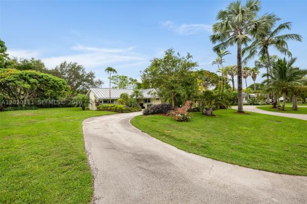 7350 SW 129th St, Pinecrest, Florida 33156, image 2