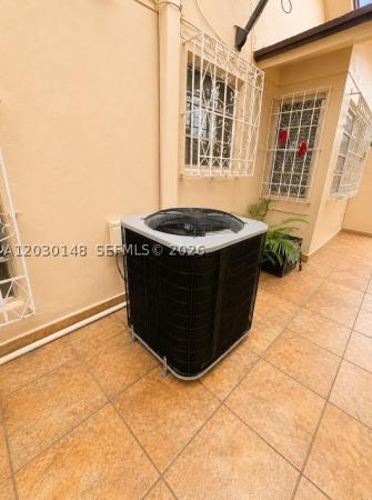 9013 SW 8th Ter #B, Unincorporated Dade County, Florida 33174, image 2