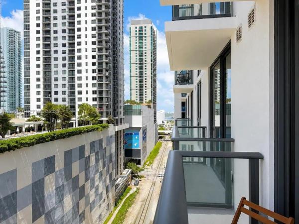 11 NE 6th St #1212, Miami, Florida 33132, image 1