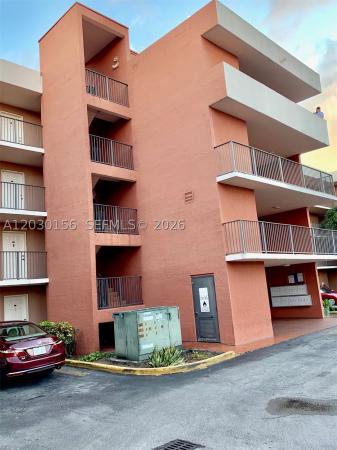 El Pueblo De Vera, 5825 W 25th Ct #311, Hialeah, Florida 33016, image 2