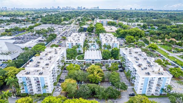 482 NW 165th Street Rd #A-201, Unincorporated Dade County, Florida 33169, image 1