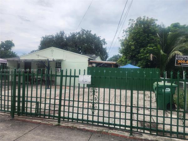2130 NW 92nd St, Unincorporated Dade County, Florida 33147, image 1