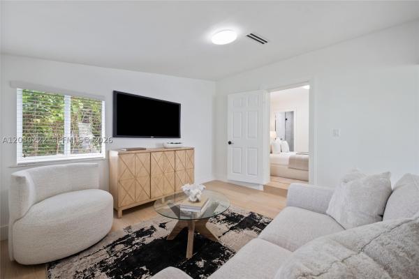 Federal Way, 451 NE 73rd St, Miami, Florida 33138, image 2