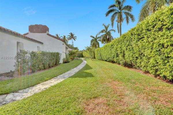 Beach View, 6350 Pinetree Dr, Miami Beach, Florida 33141, image 1