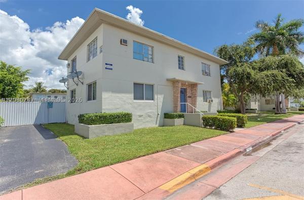 Winds Of Nobe, 8320 Crespi Blvd #11, Miami Beach, Florida 33141, image 1