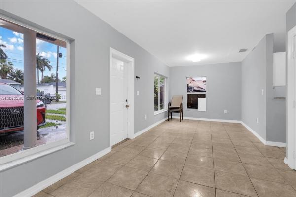 Rosemont Park, Miami, Florida 33142, image 1